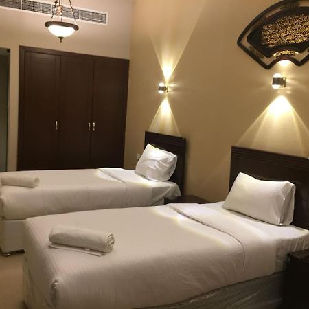 Taj Naif Hotel Dubai Exterior photo
